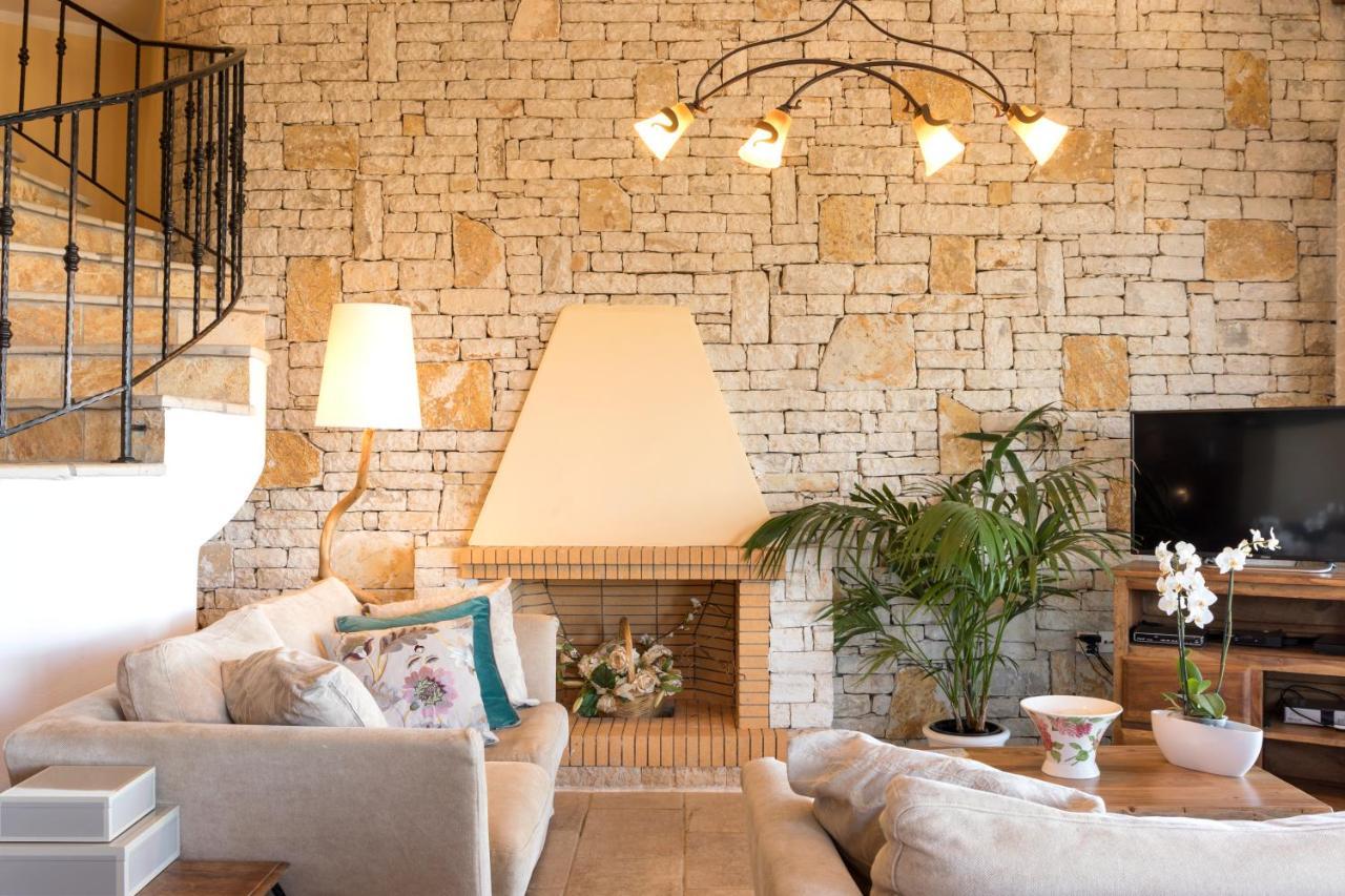 קאסיופי Dendrilia Villa & Suite By Rodostamo Collection מראה חיצוני תמונה